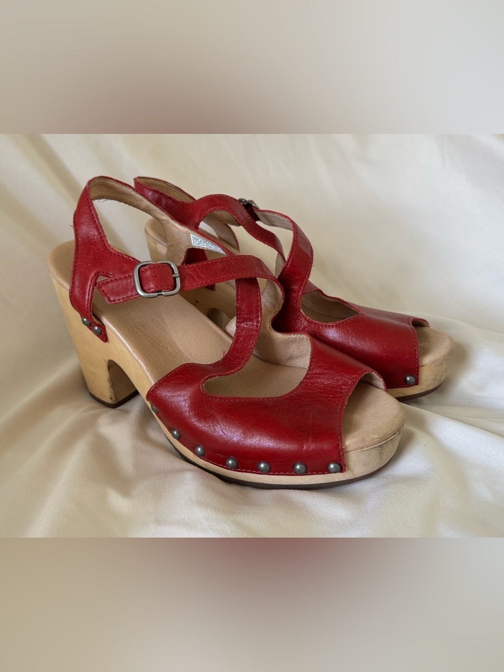 UGG Red Leather Wood-Heel Sandals - Women